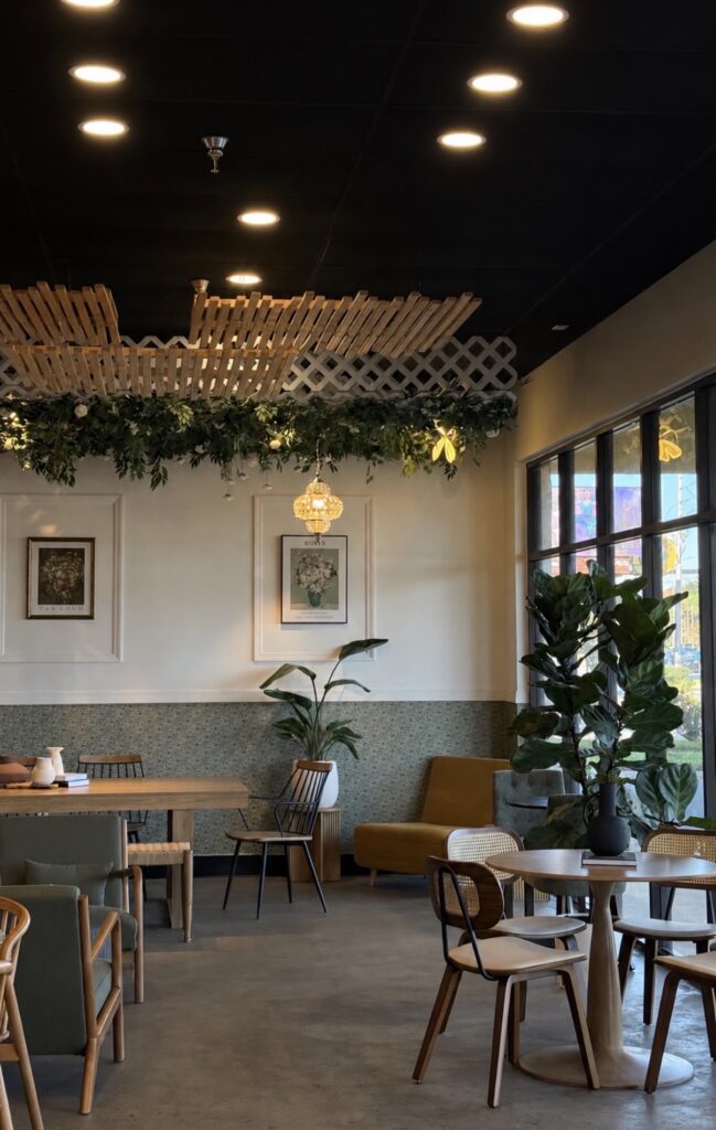 Black Phin Coffee Bar Makes a Quick Comeback with Soft Opening This Weekend — Bungalower Orlando, Winter Garden Dining news