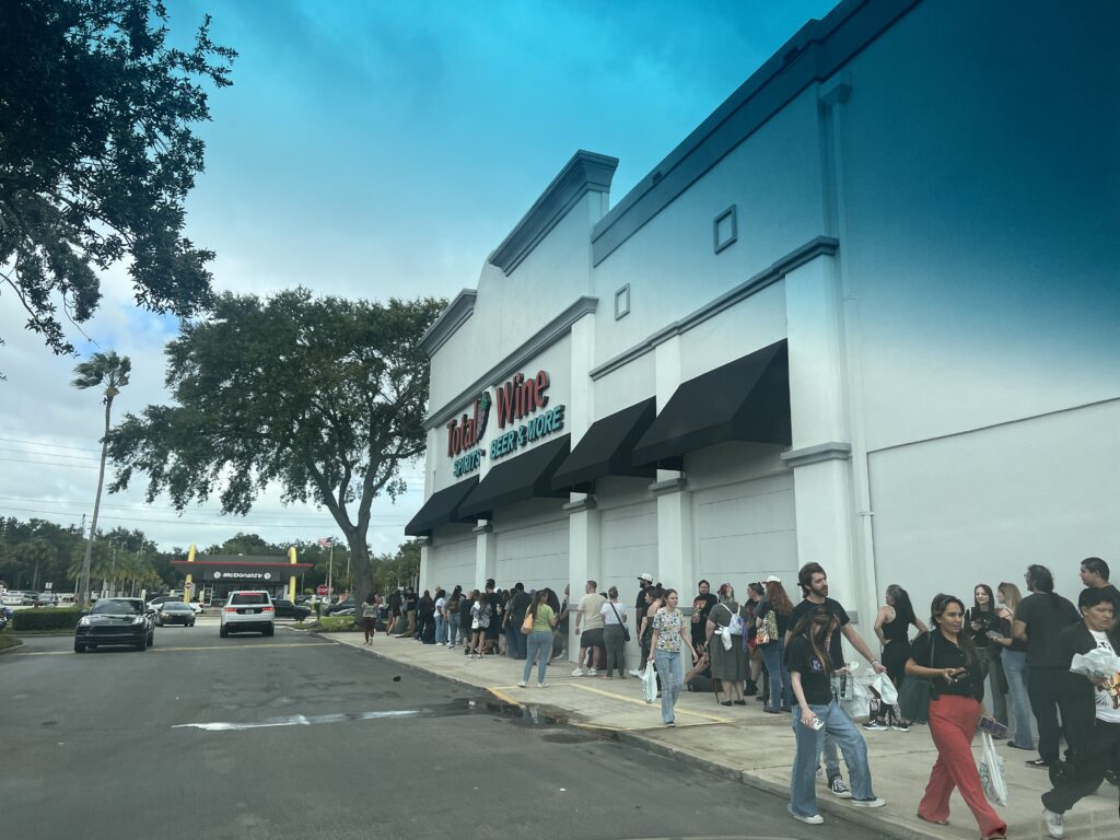 Zoinks! Mathew Lillard Is Drawing a Crowd at Total Wine on Colonial Drive — Winter Garden Business news