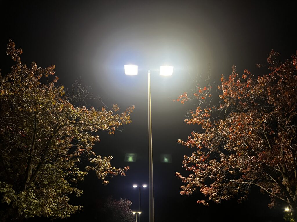 Brighter streetlights cut nighttime violence, but only for a while, study finds — Winter Garden Real Estate news