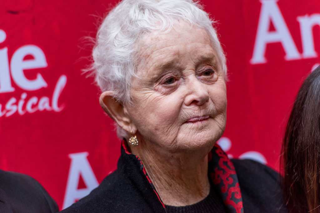 Oscar-nominated actress Barbara Barrie dies via medical assistance, rep says — Winter Garden Health news