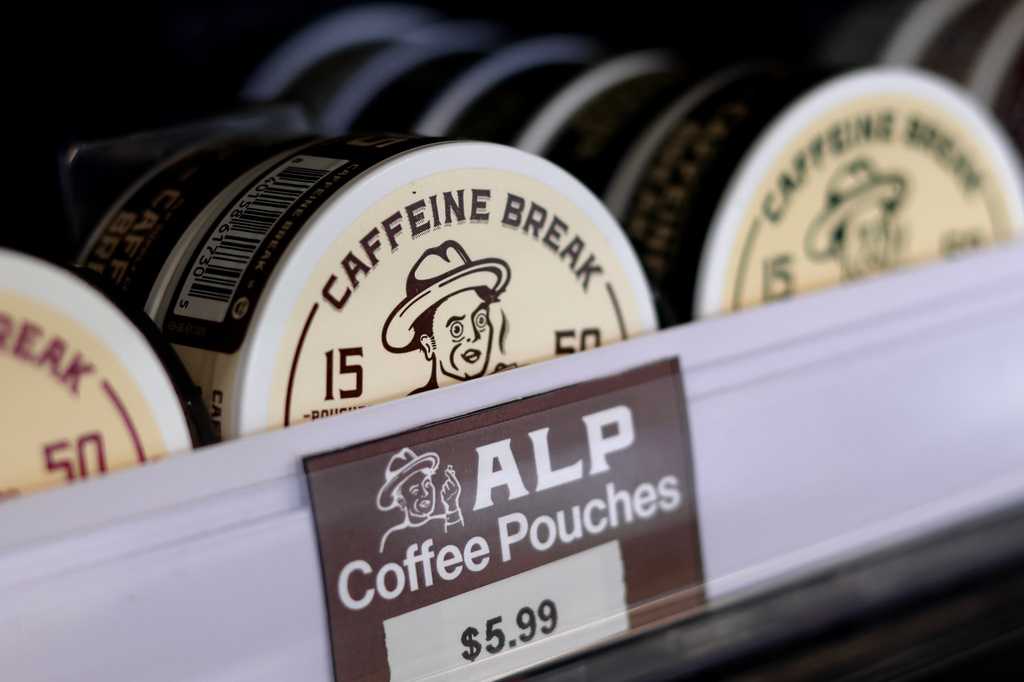 Some schools are banning caffeine pouches. Here's what parents and students should know — WESH 2 Orlando, Winter Garden Health news