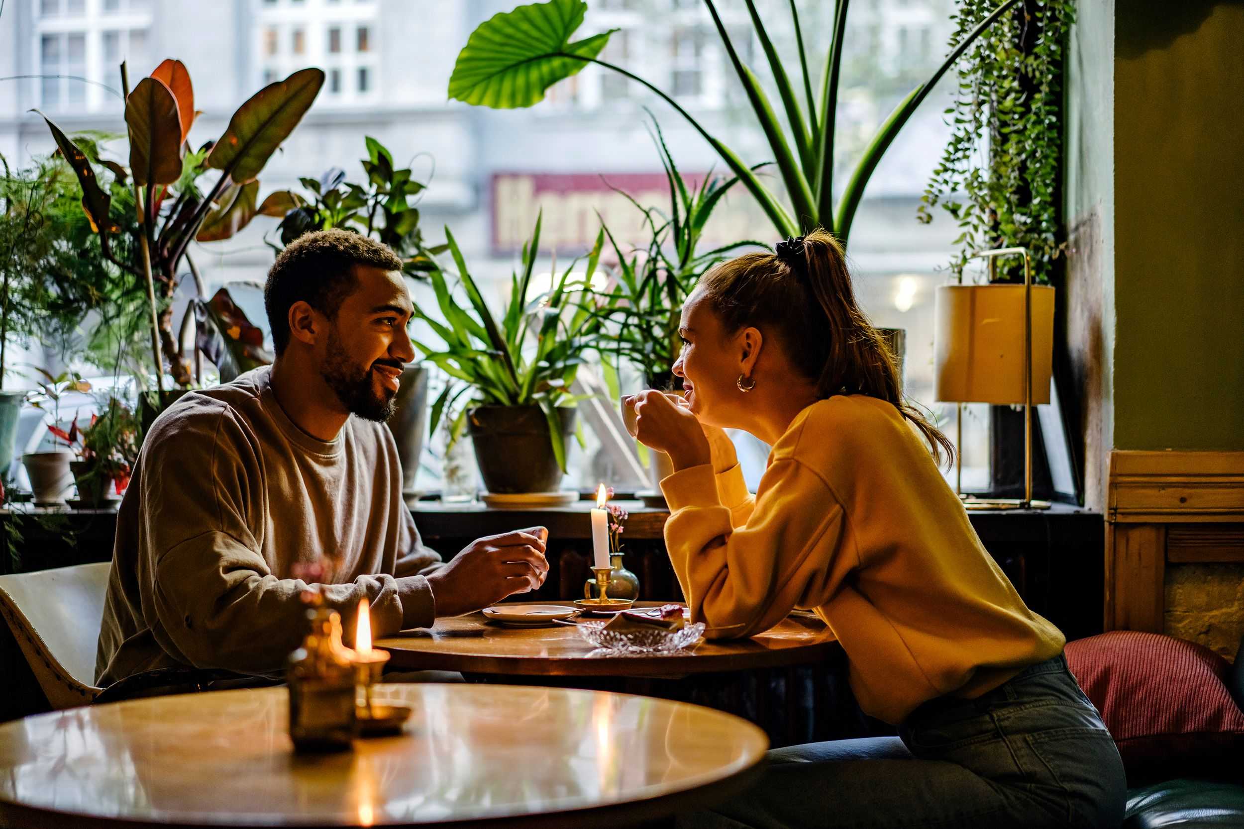 More online dating app users are relying on AI as a tool for their profiles — WESH 2 Orlando, Winter Garden Technology news