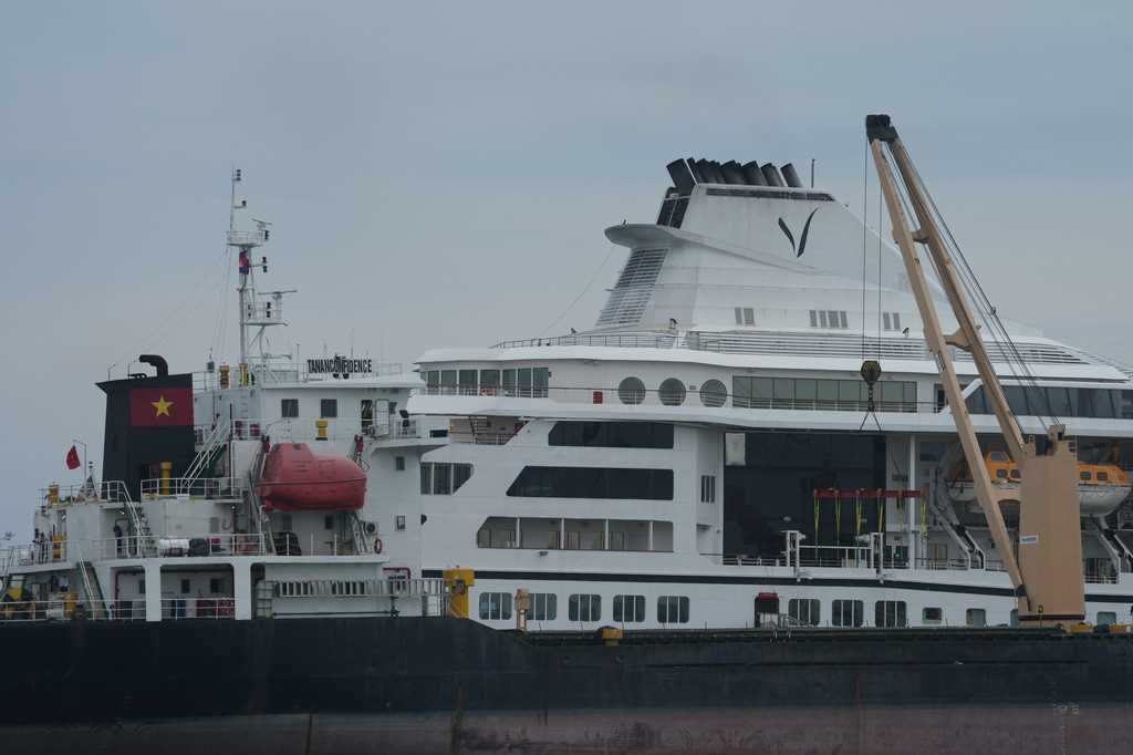 US cruise ship suspends global voyage in Asia due to fuel costs, passengers stranded — Winter Garden Community news