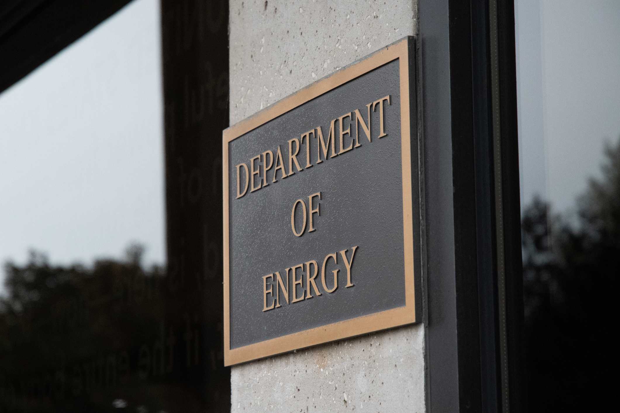 Officials: Fire at US nuclear site results in no contamination found outside lab — WESH 2 Orlando