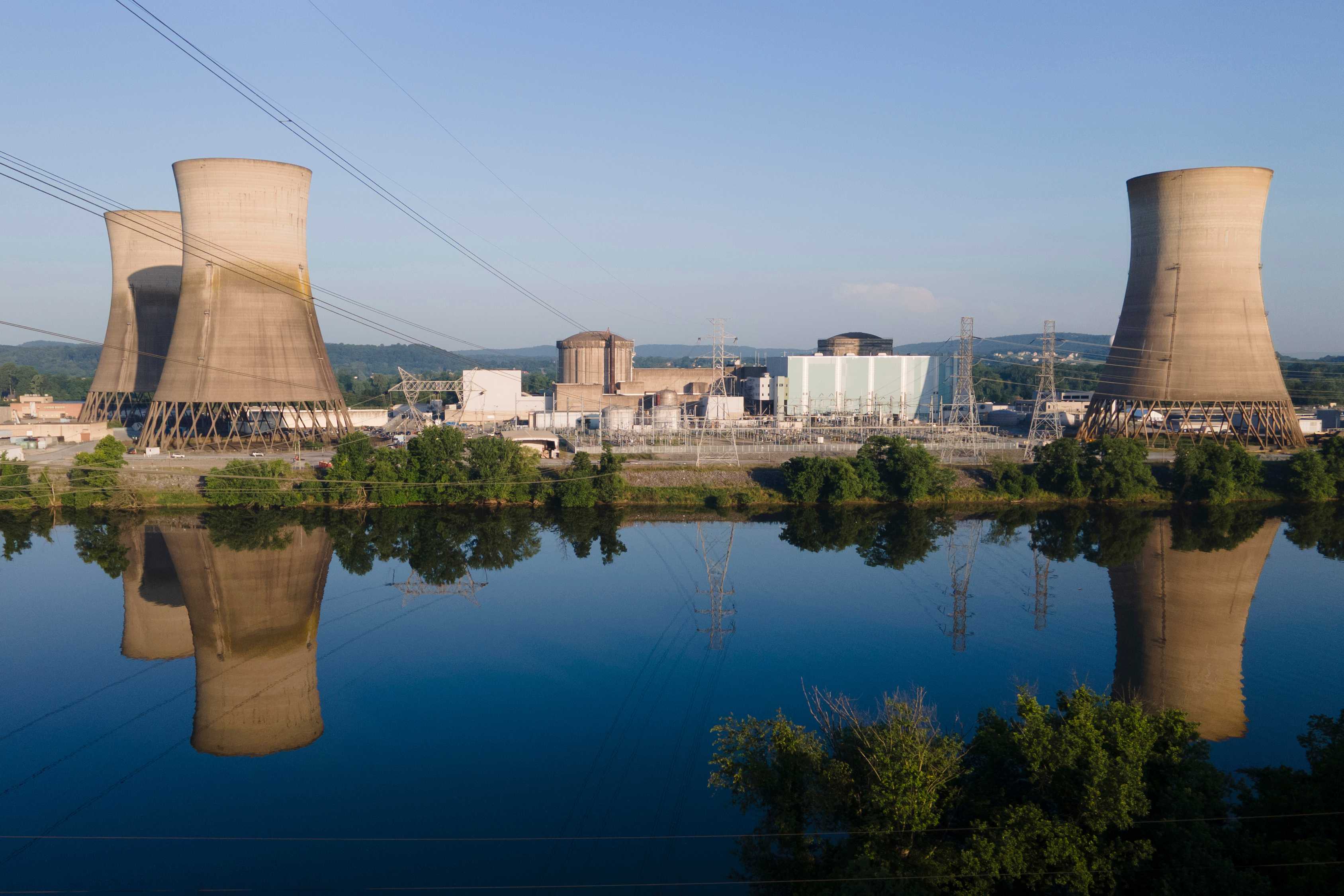 US to revive shuttered nuclear plants to power data centers, meet electricity demand — WESH 2 Orlando, Winter Garden Technology news