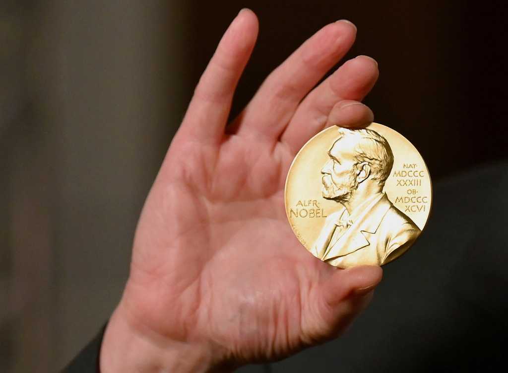 Two American-born economists win Nobel memorial prize in economics — WESH 2 Orlando, Winter Garden Business news