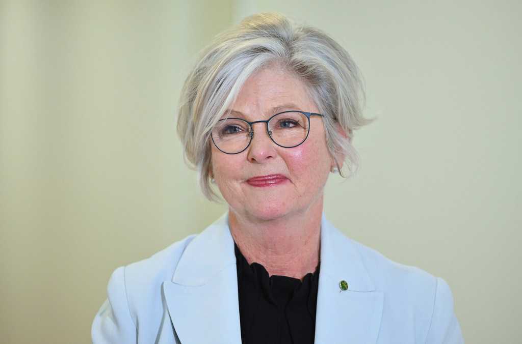 Police: Car hits Australian lawmaker, critically injuring her; driver arrested — WESH 2 Orlando