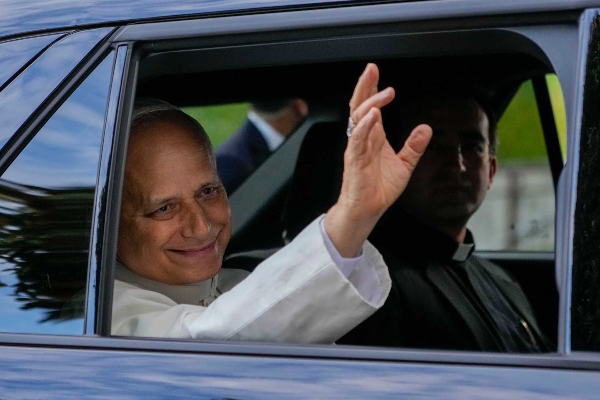 Pope Leo returns to the Vatican 4 days after lung cancer surgery — WESH 2 Orlando, Winter Garden Health news