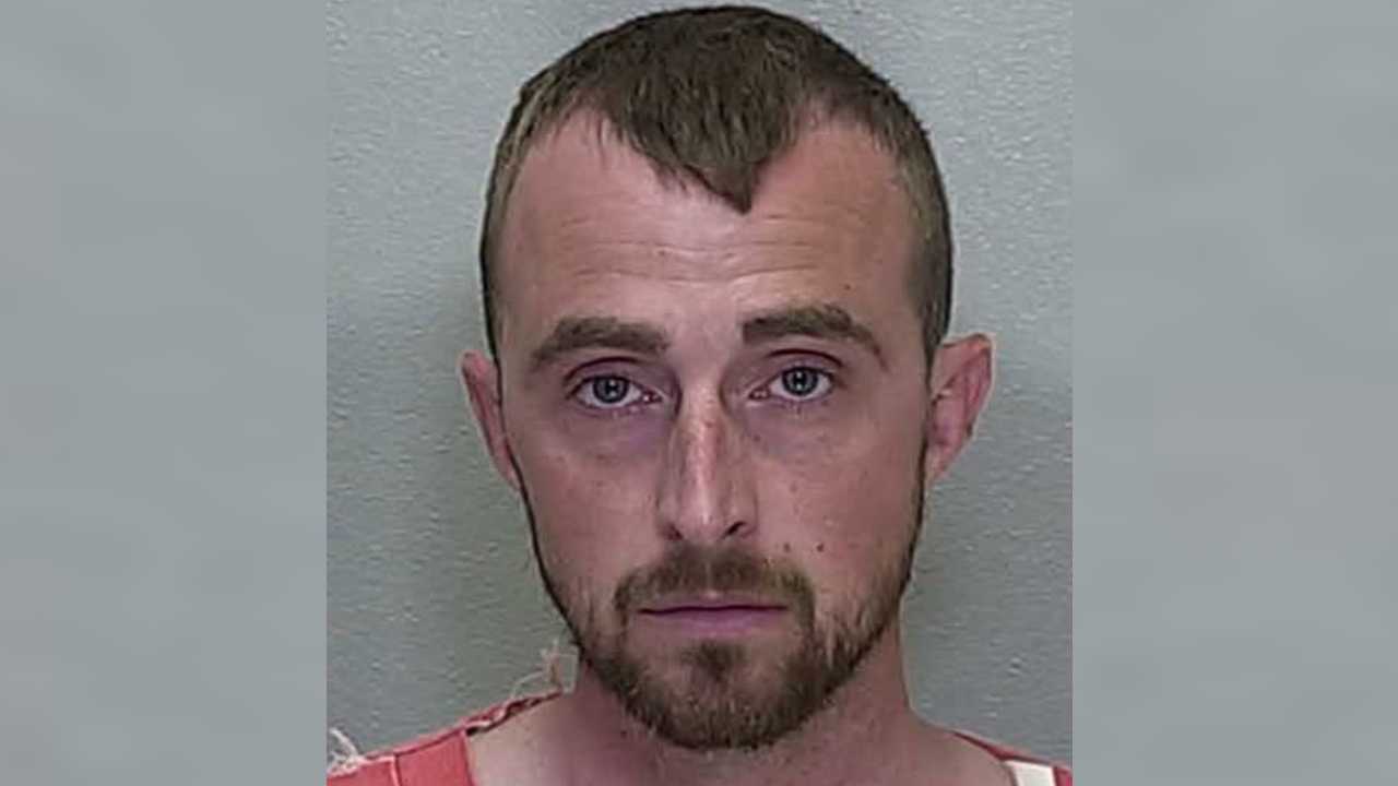 5th-grade teacher admits to photographing under student's skirt, Ocala police say  — Winter Garden Schools news
