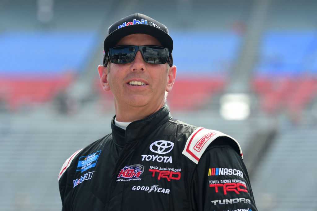NASCAR driver's estate faces wrongful death lawsuit in deadly December plane crash — WESH 2 Orlando