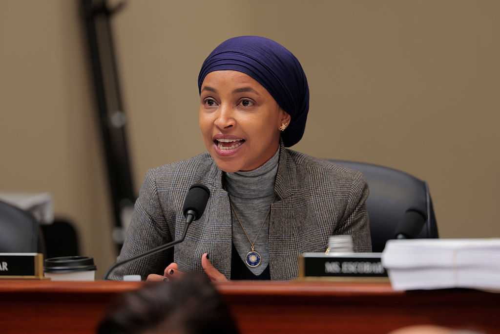 Federal agents searched Rep. Ilhan Omar's home as part of criminal investigation, per report — WESH 2 Orlando, Winter Garden Community news