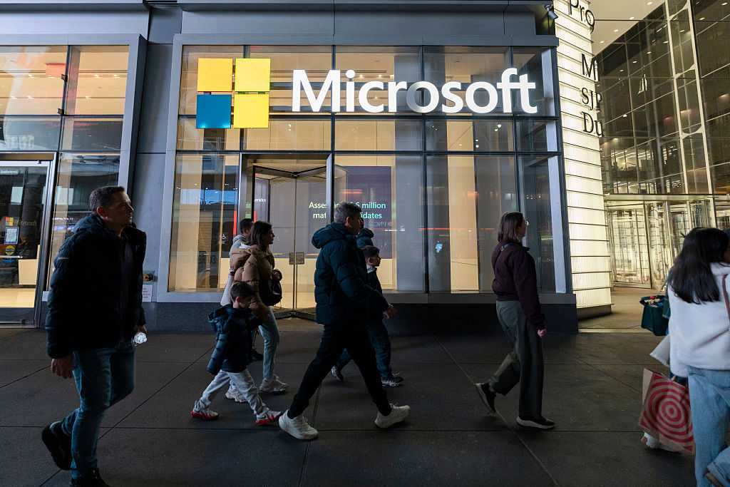 Microsoft offers a quarter of its global workforce voluntary buyouts as AI spending accelerates — WESH 2 Orlando, Winter Garden Technology news