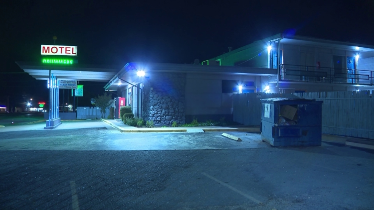Newborn's body found near Texas dumpster. Arrest affidavit reveals disturbing timeline — KHOU 11 (Houston), Winter Garden Community news